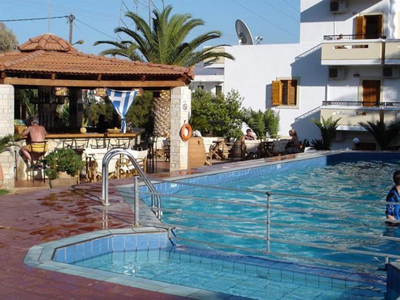 Nikos Aparthotel 4*